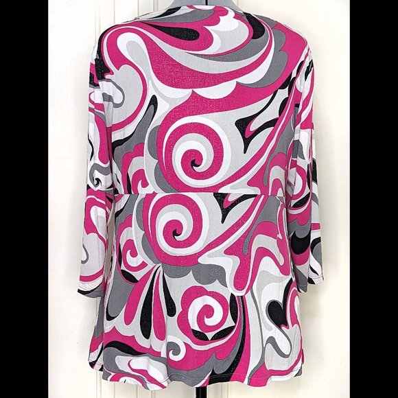 Shimmery INC Int'l Concepts 1X Pink, Gray & Wht Pucci Style Print Stretch Blouse - Picture 4 of 4